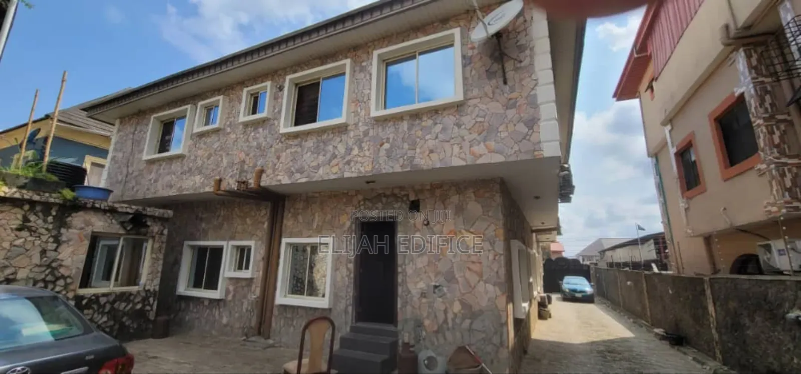 Furnished 5bdrm Duplex in Ajao Estate for sale in Ajao Estate
