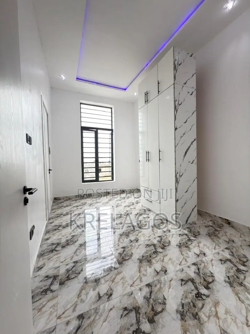 4bdrm Duplex in Ado / Ajah for sale in Ado / Ajah