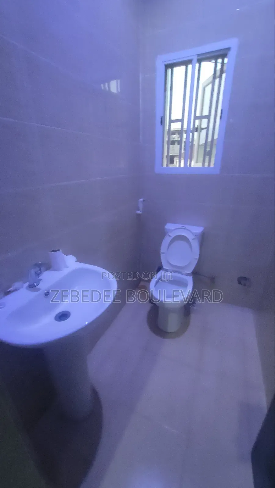 2bdrm Block of Flats in Durumi for rent in Durumi