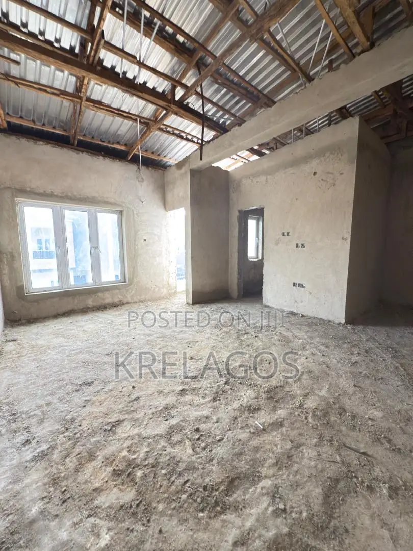 3bdrm Duplex In Orchid, Chevron For Sale in Chevron