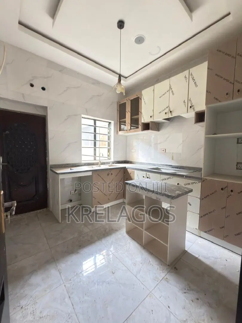 2bdrm Duplex in Orchid, Chevron for sale in Chevron
