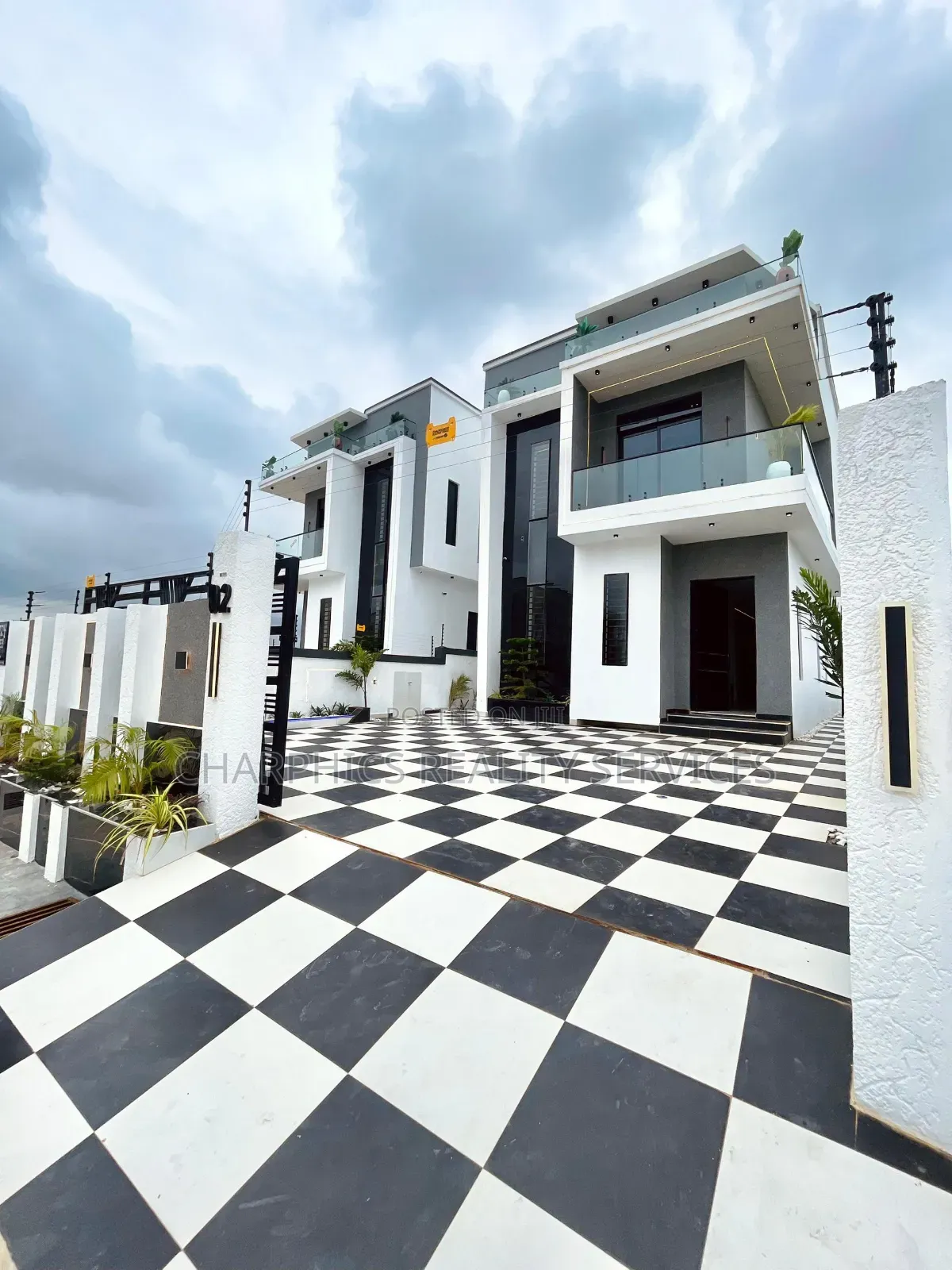 5bdrm Duplex in Ajah for sale in Ajah