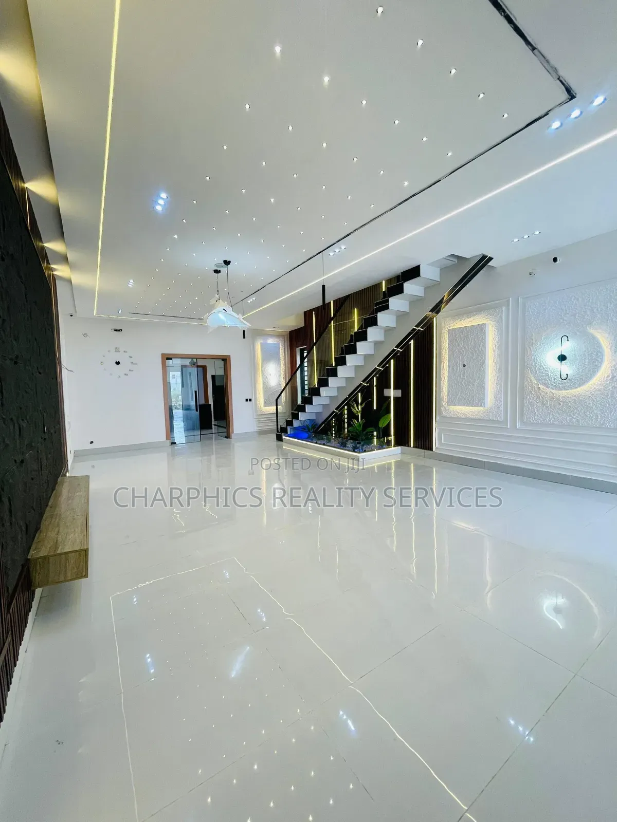 5bdrm Duplex in Ajah for sale in Ajah