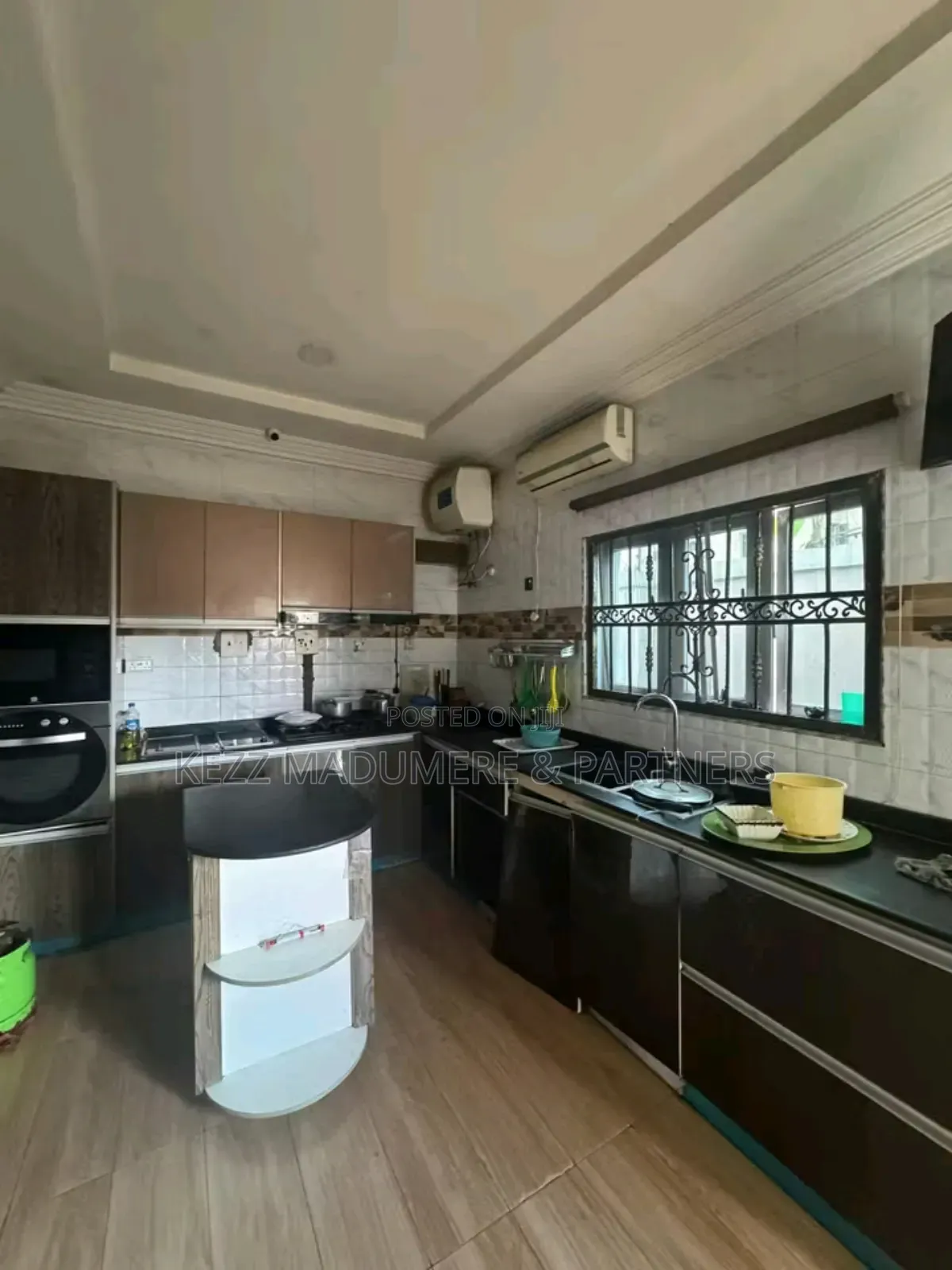 5bdrm Bungalow in Ogbogoro , Port for sale in Port-Harcourt
