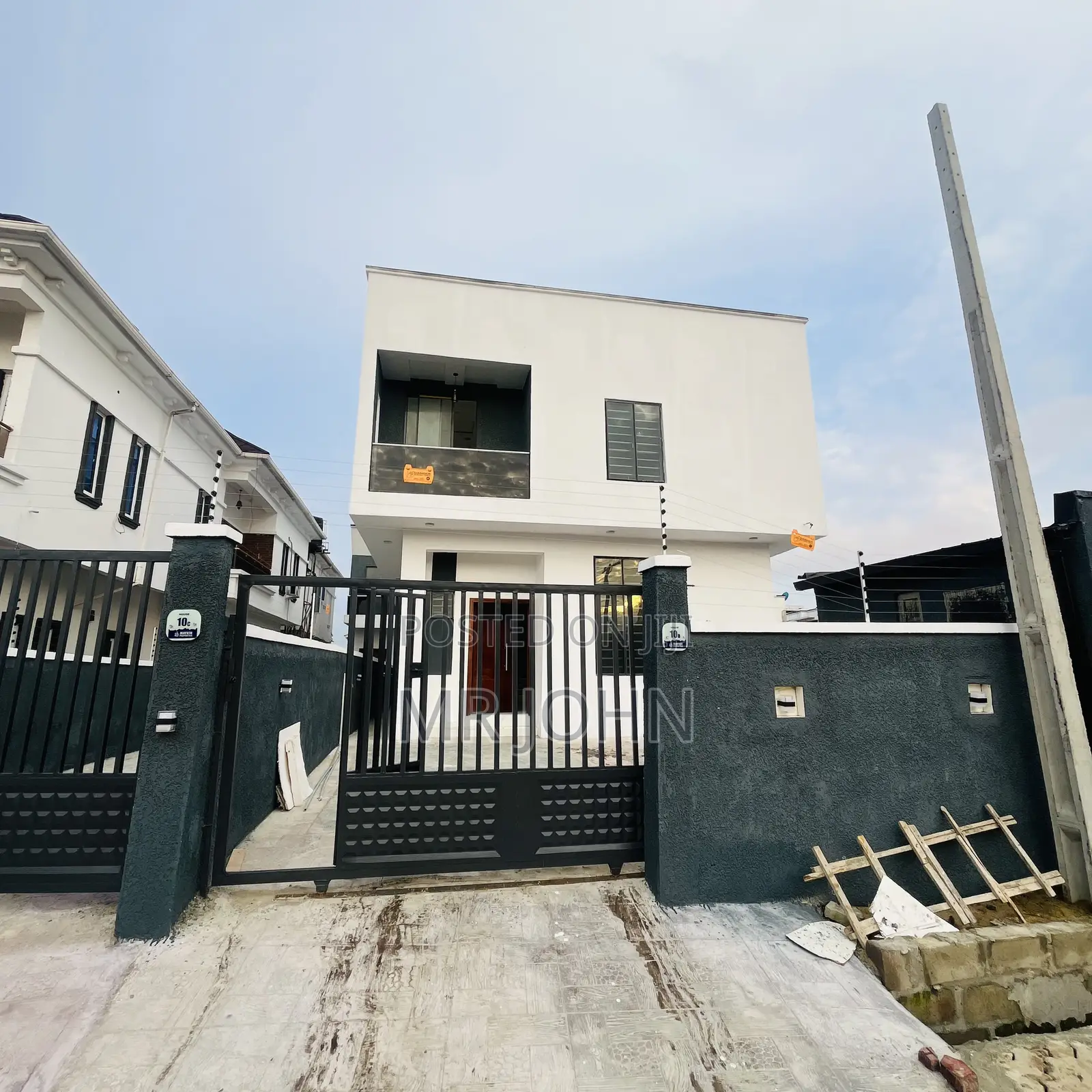 4bdrm House in Thomas Estate for sale in Thomas Estate