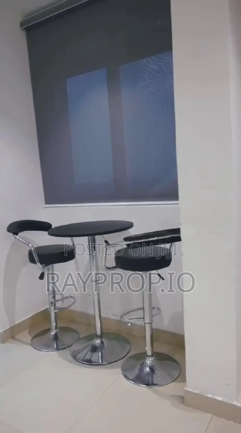 123528bd - Lovely 3 Bedroom Shprtlet in Lekki Phase 1 in Lekki Phase 1