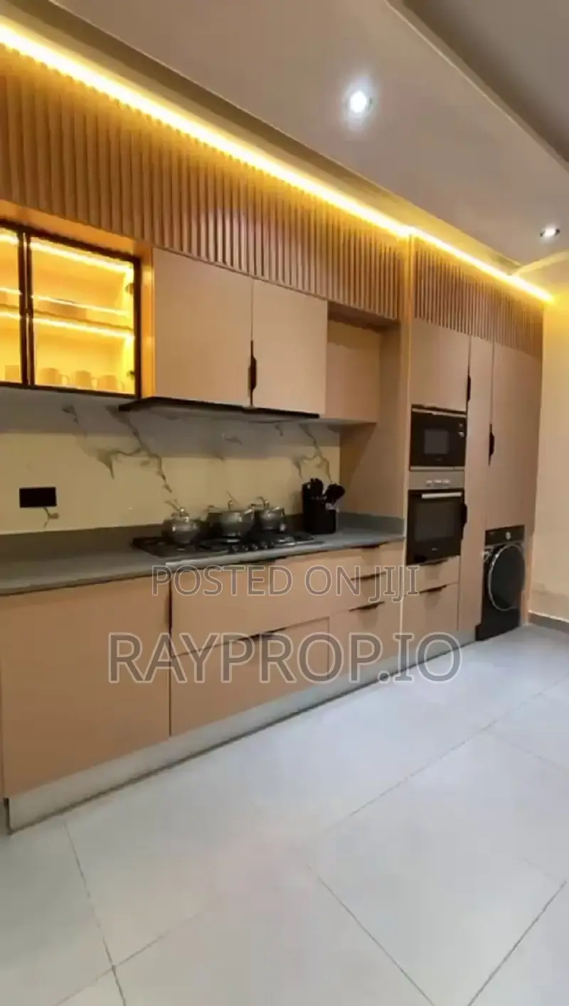 061783jd - 3 Bedroom Shortlet in Ikoyi in Banana Island