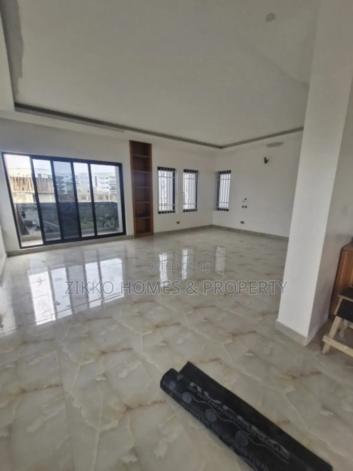 4bdrm Duplex in Lekki for sale in Lekki