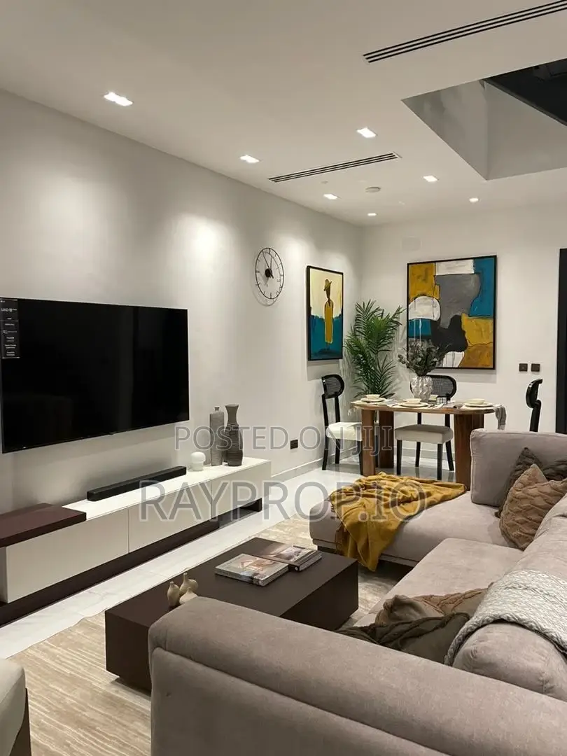 132020nx - Beautifully Designed 2 Bedroom Shortlet in Lekki Phase 1 in Lekki Phase 1