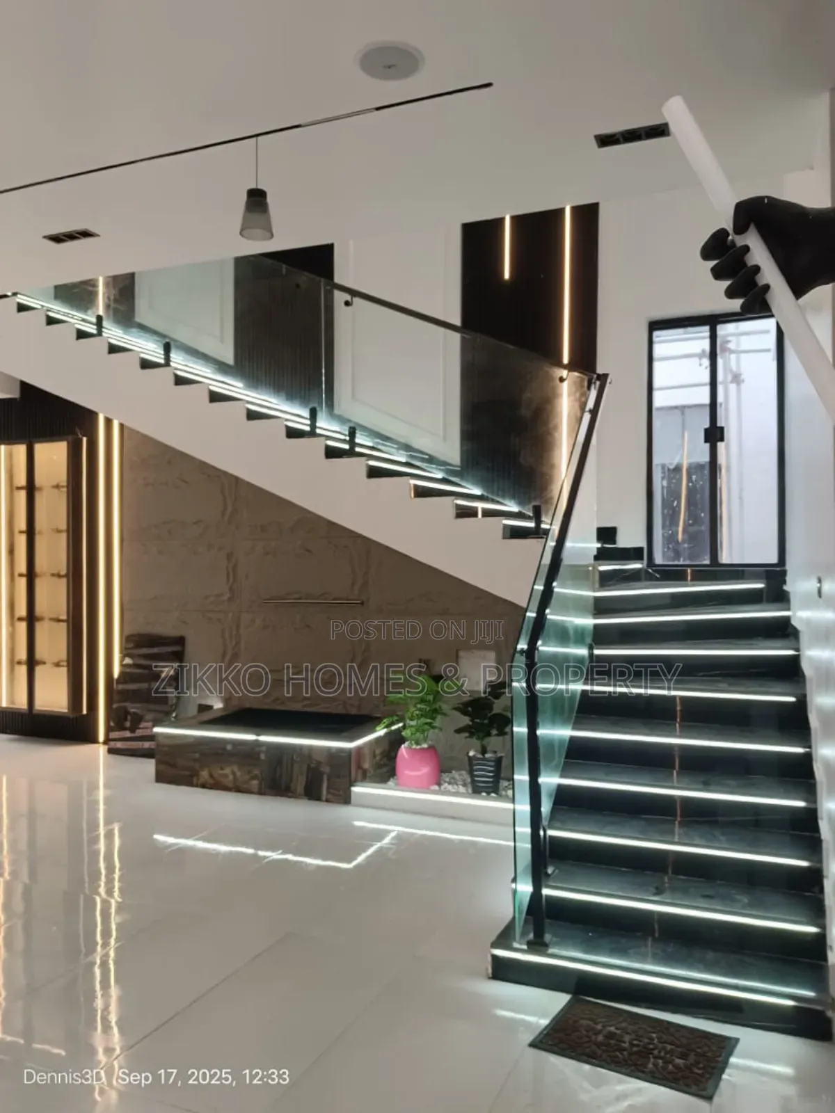 6bdrm Duplex in Chevron, Lekki for sale in Lekki