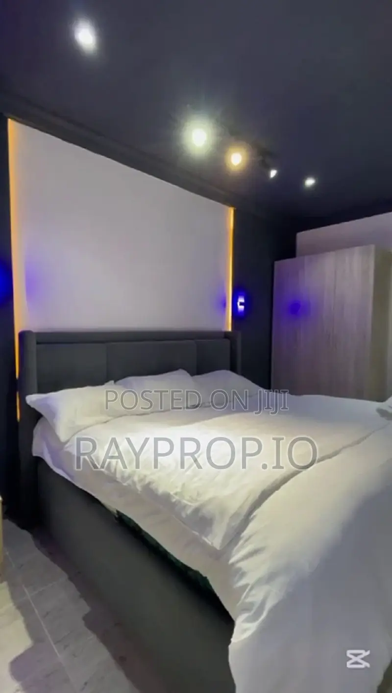 141722mv - 1 Bedroom Shortlet in Ikoyi in Old Ikoyi