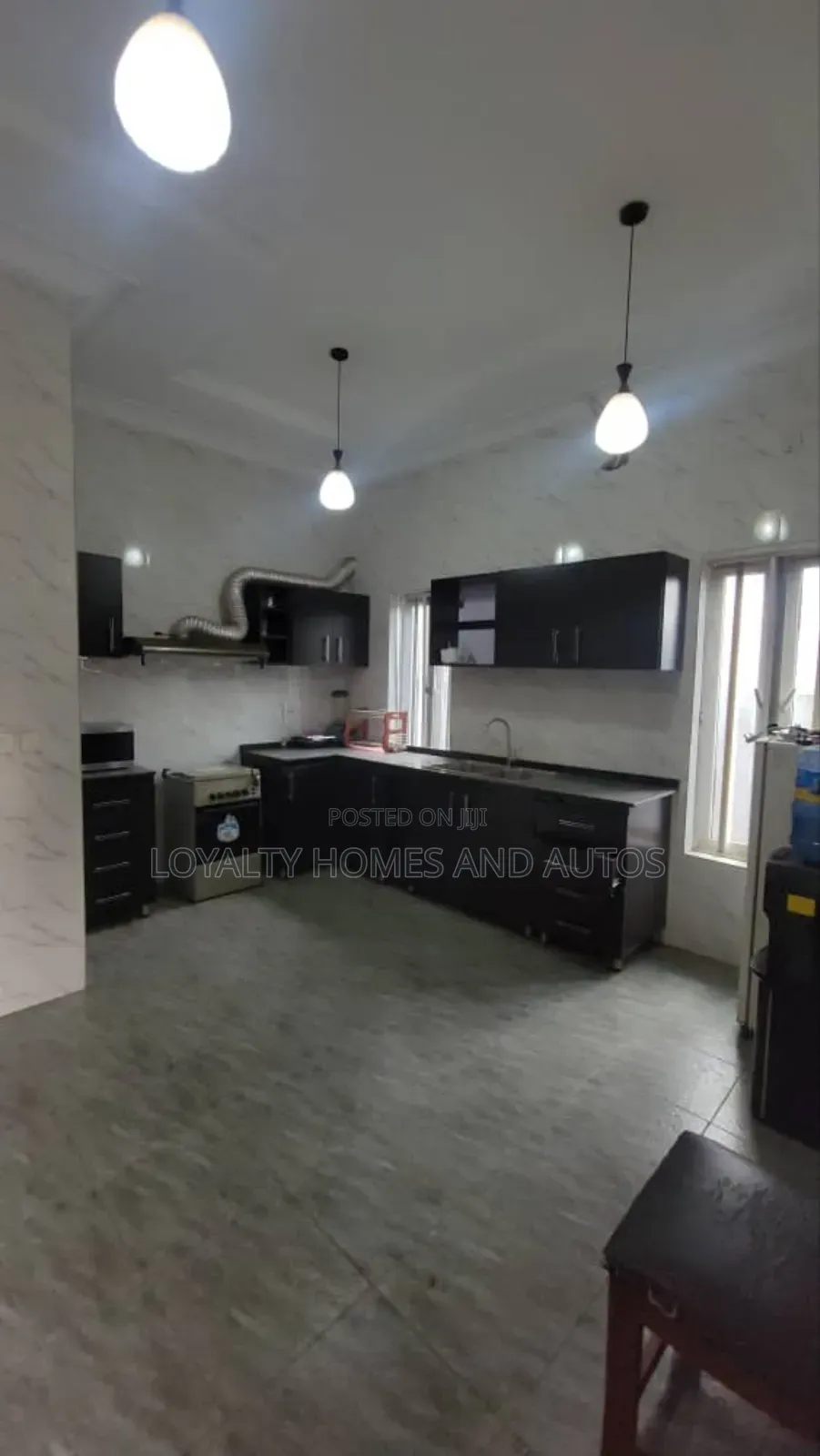 1bdrm Block of Flats in Ikeja Lagos, Adeniyi Jones for sale in Adeniyi Jones
