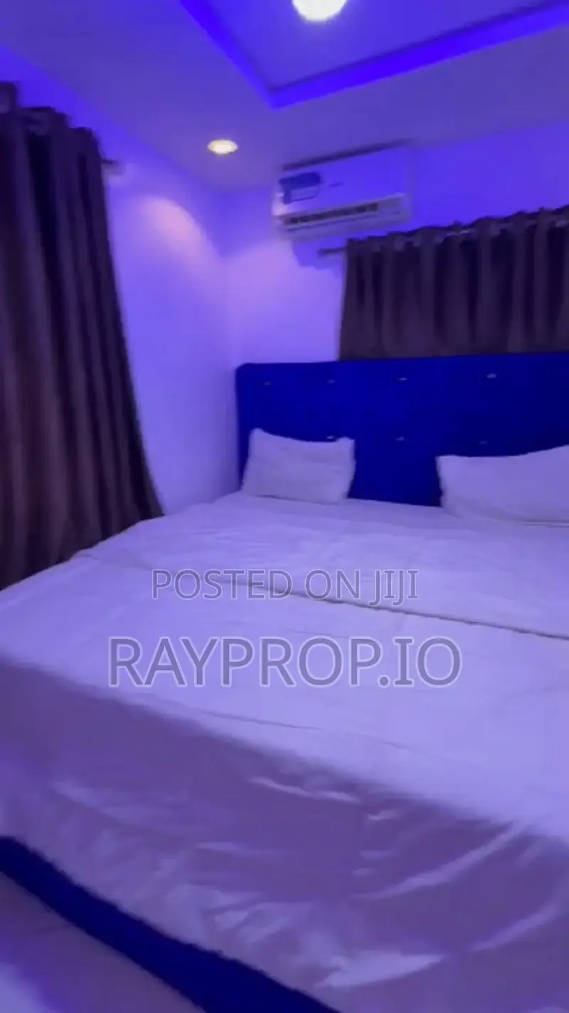 052836ga - I Bedroom Shortlet in Surulere in Ogunlana