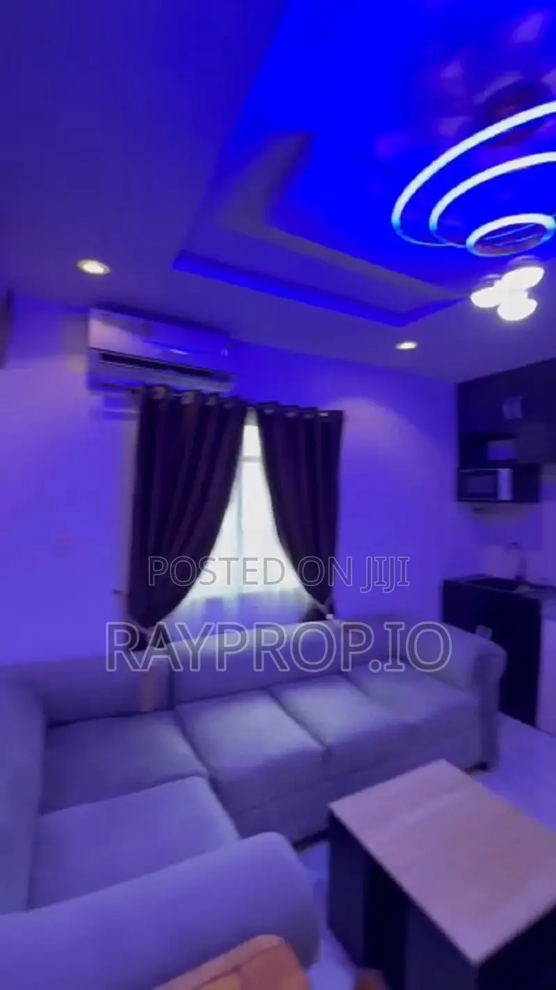 052836ga - I Bedroom Shortlet in Surulere in Ogunlana