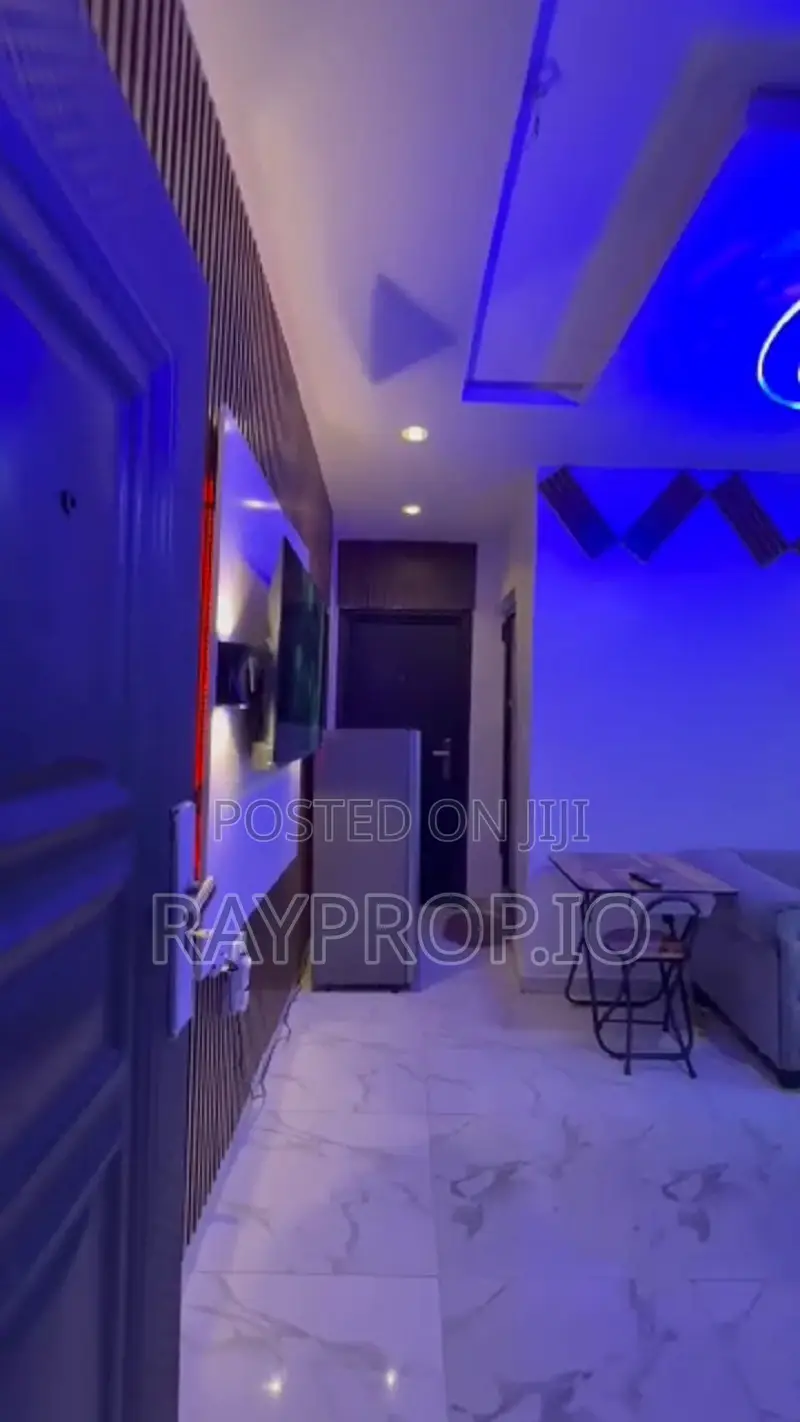 052836ga - I Bedroom Shortlet in Surulere in Ogunlana