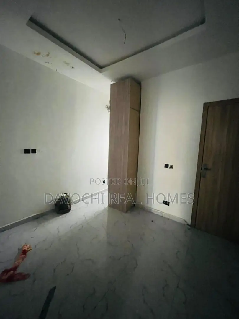 4bdrm Duplex in Lekki County for rent in Lekki Phase 2