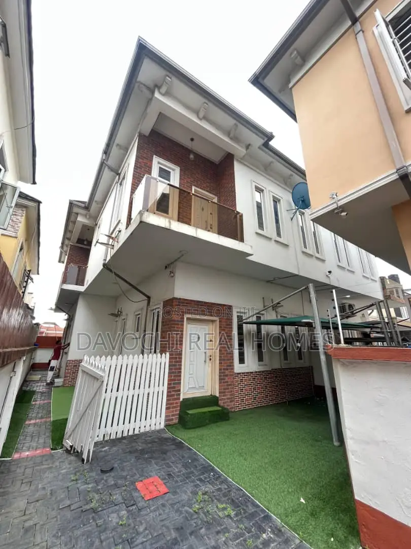 4bdrm Duplex in Idado, Osapa for rent in Idado