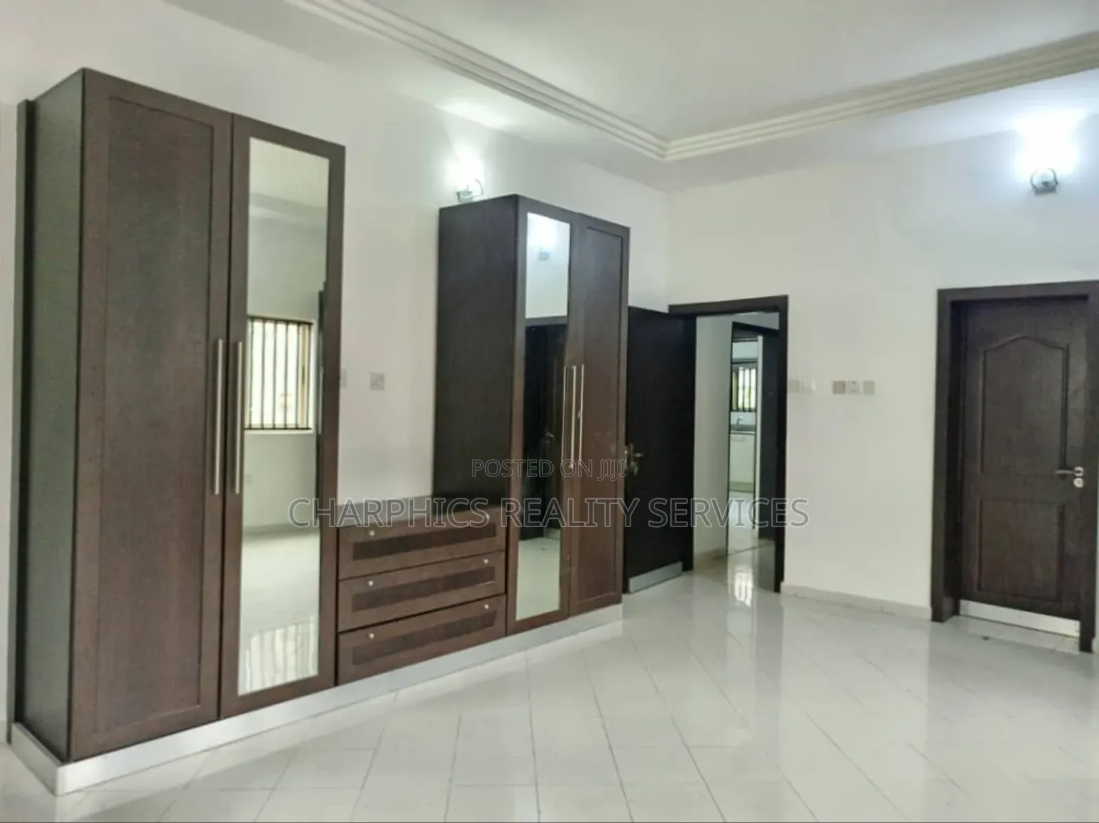 3bdrm Apartment in Lekki Phase 1 for rent in Lekki Phase 1