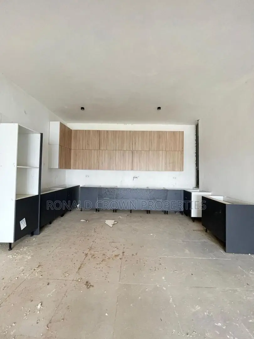 3bdrm Apartment in Ikate for sale in Ikate