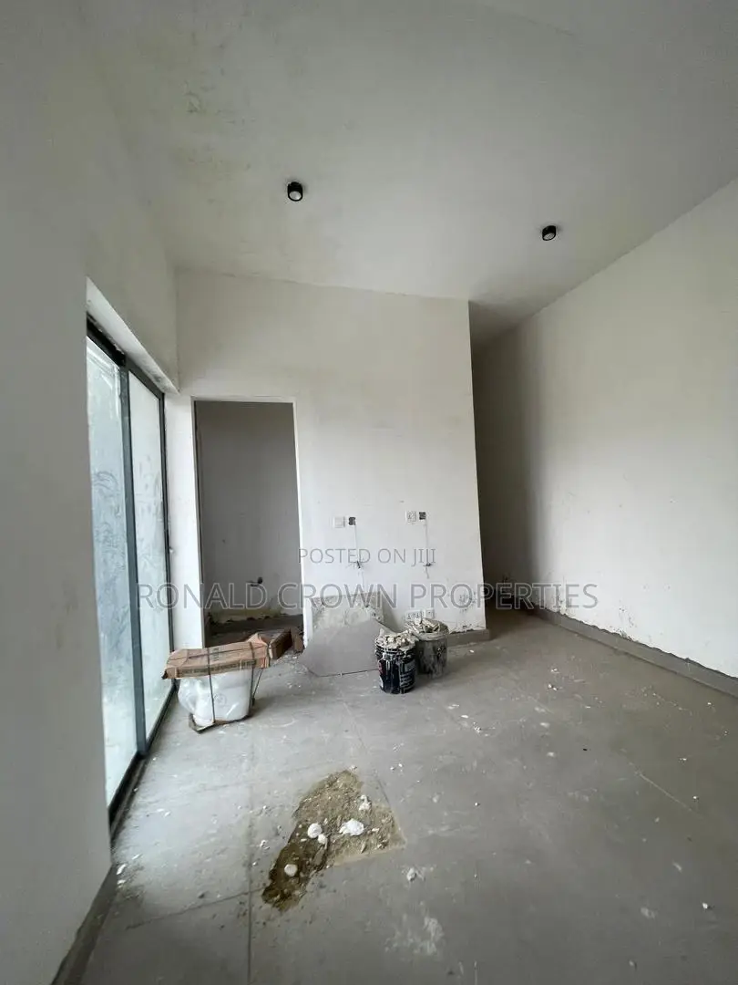 3bdrm Apartment in Ikate for sale in Ikate