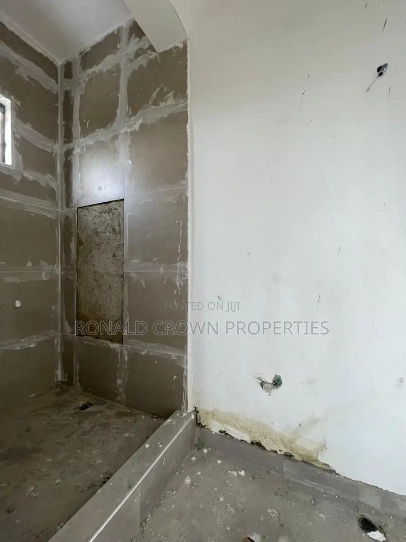 3bdrm Apartment in Ikate for sale in Ikate