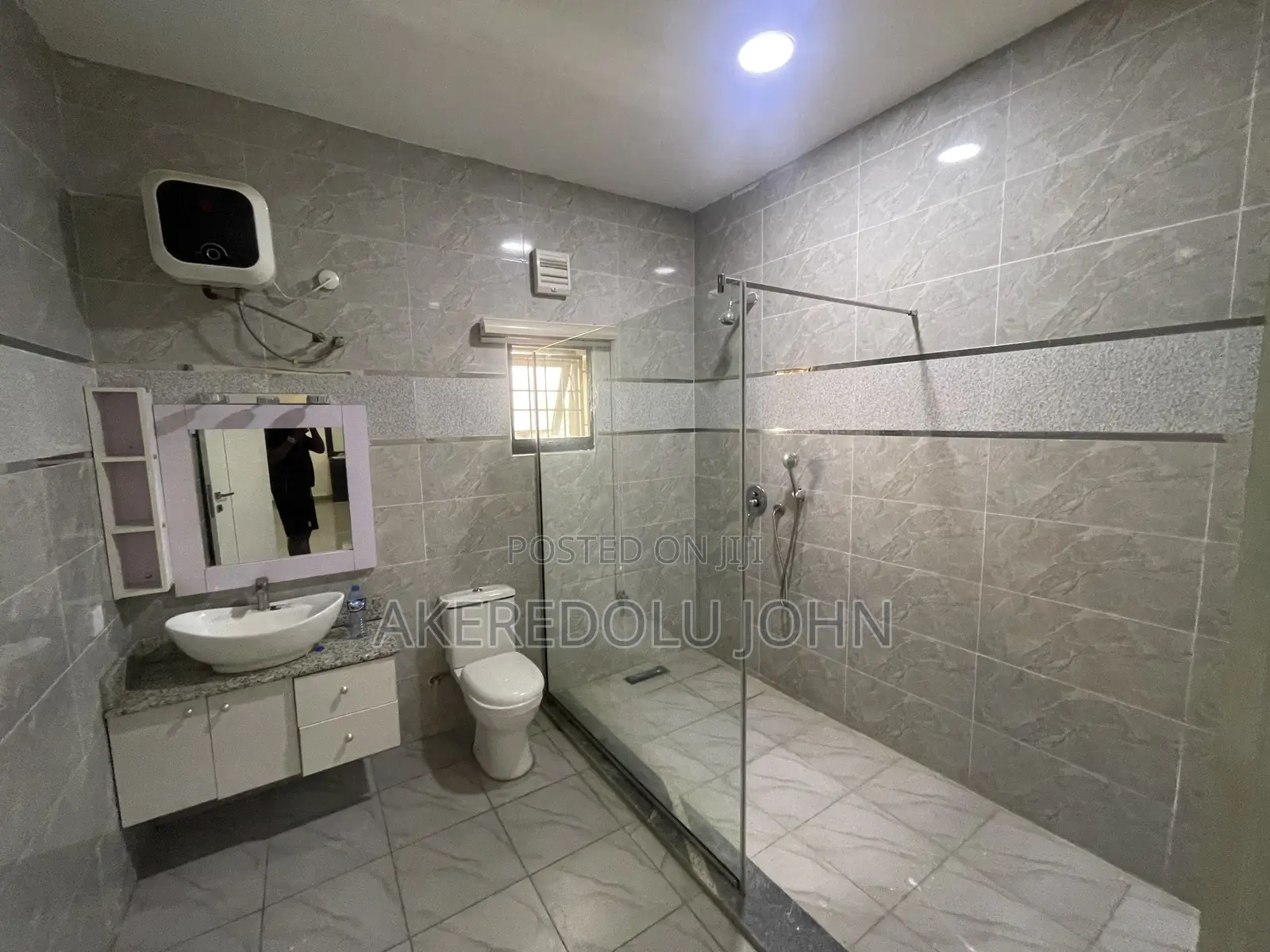 Furnished 4bdrm Townhouse / Terrace in Maitama for rent in Maitama