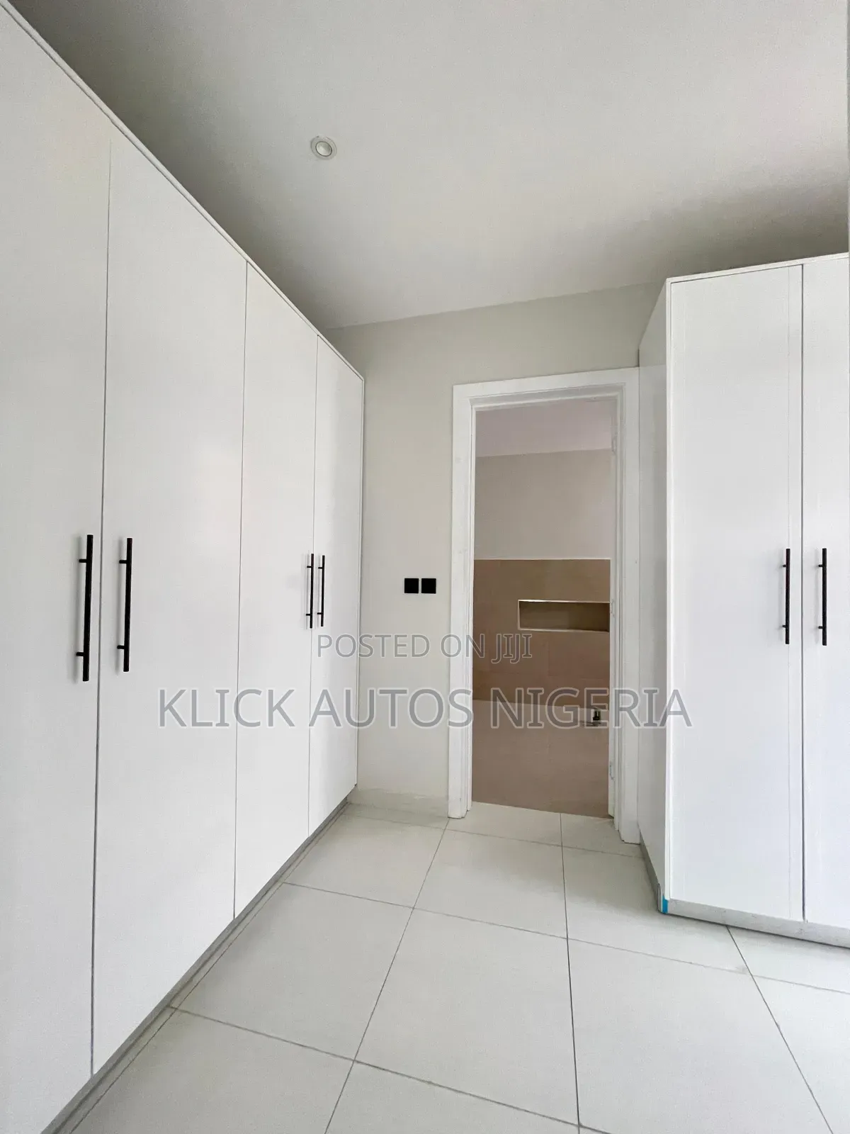 Furnished 3bdrm Duplex in Lekki for sale in Lekki