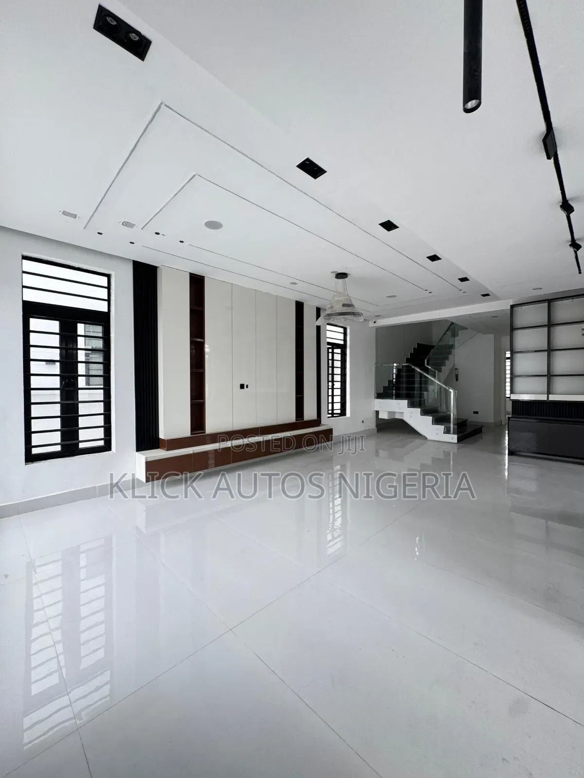 Furnished 5bdrm Duplex in Lekki for sale in Lekki