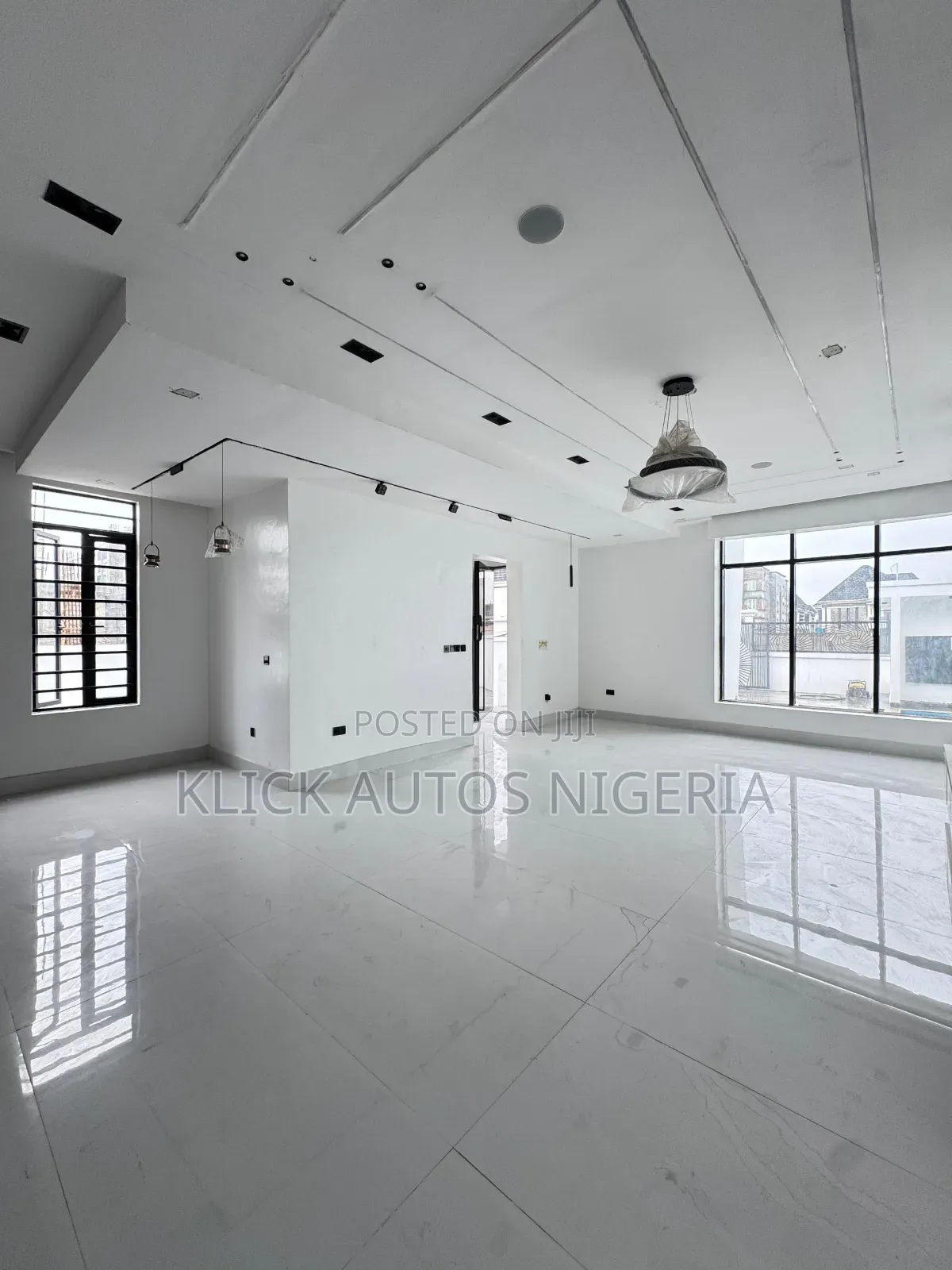 Furnished 5bdrm Duplex in Lekki for sale in Lekki