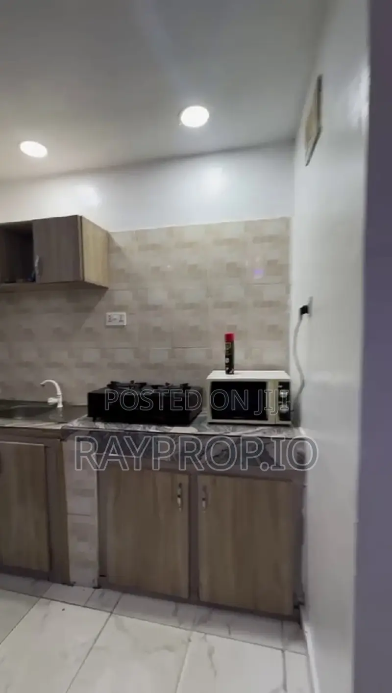 052830ga - Stylish 1 Bedroom Shortlet in Surulere in Ogunlana