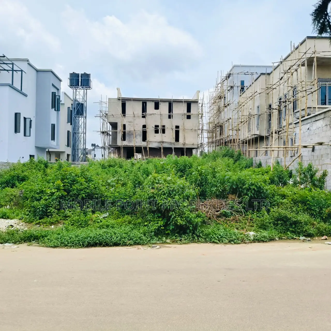 500+ SQM Plot of Land for Sale in Apo Resettlement – ₦140m in Apo Resettlement