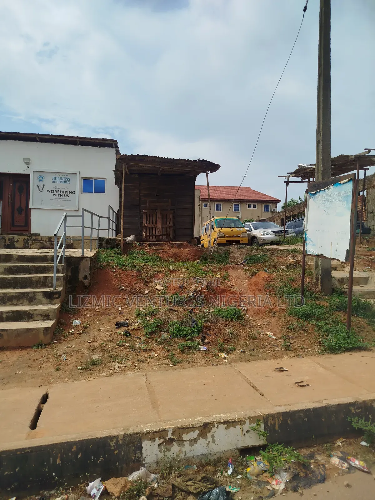 5 Plots Together Facing the Road for Sale in Igando / Ikotun/Igando