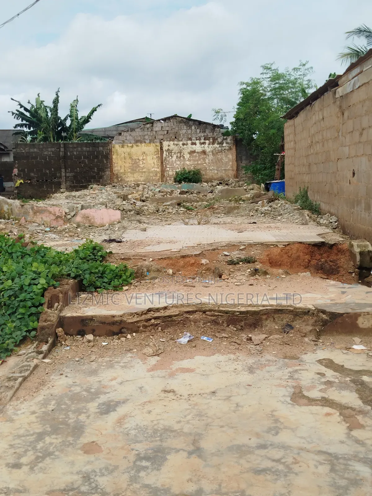 Half Plot for Sale in Igando / Ikotun/Igando