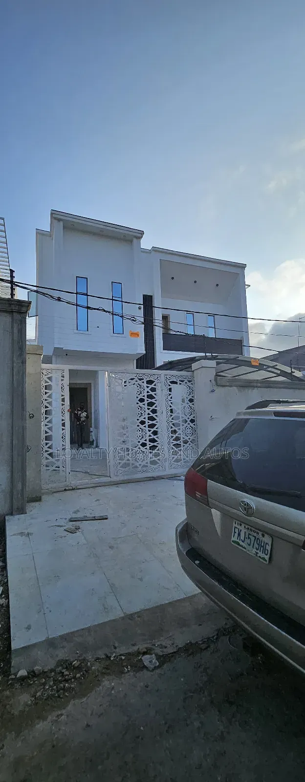 5bdrm Duplex in Omole Phase 1 Ikeja for sale in Omole Phase 1