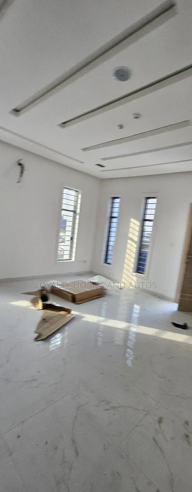 5bdrm Duplex in Omole Phase 1 Ikeja for sale in Omole Phase 1