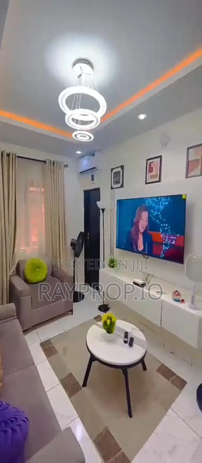 530809pm -- Cozy 1 Bedroom Shortlet in Yaba in Sabo / Yaba