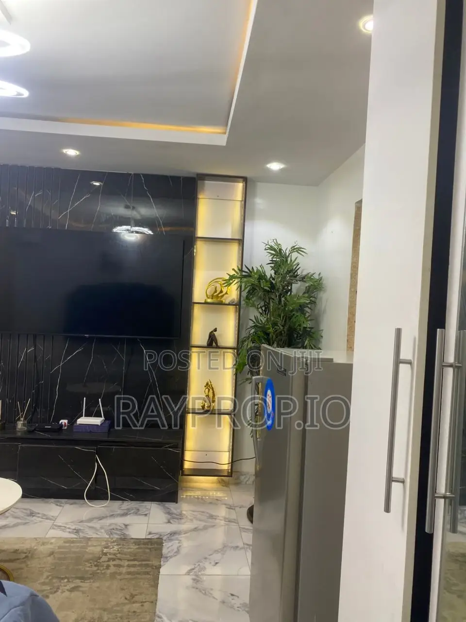 716157vt - Modern Studio Shortlet in Yaba in Onike