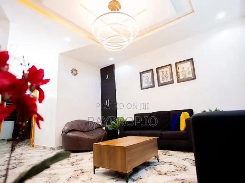 415918iw - 2 Bedroom Shortlet in Yaba in Sabo / Yaba
