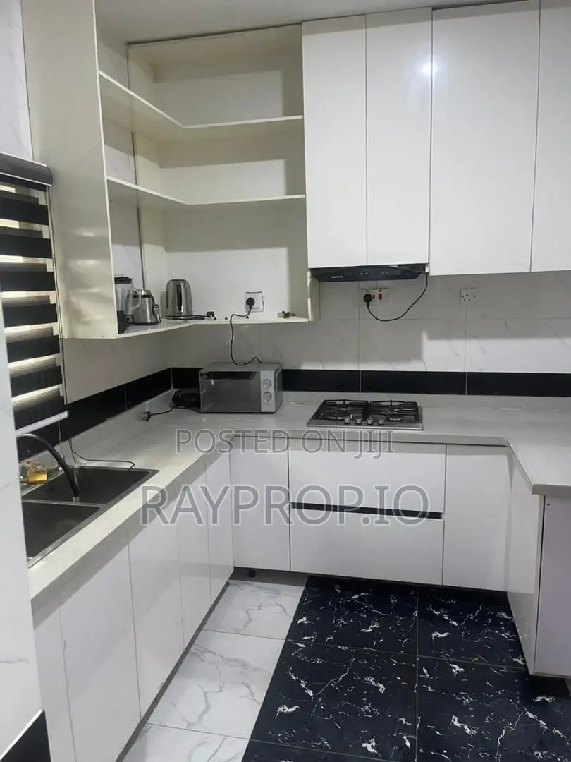 428953lw - Lovely 2 Bedroom Shortlet in Ajao Estate in Ajao Estate