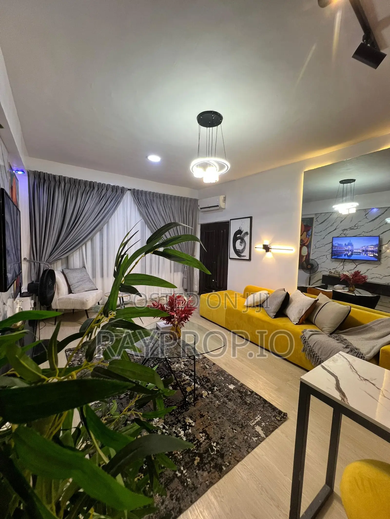 558388fq - Stylish 1 Bedroom Shortlet in Chevron Lekki in Chevron