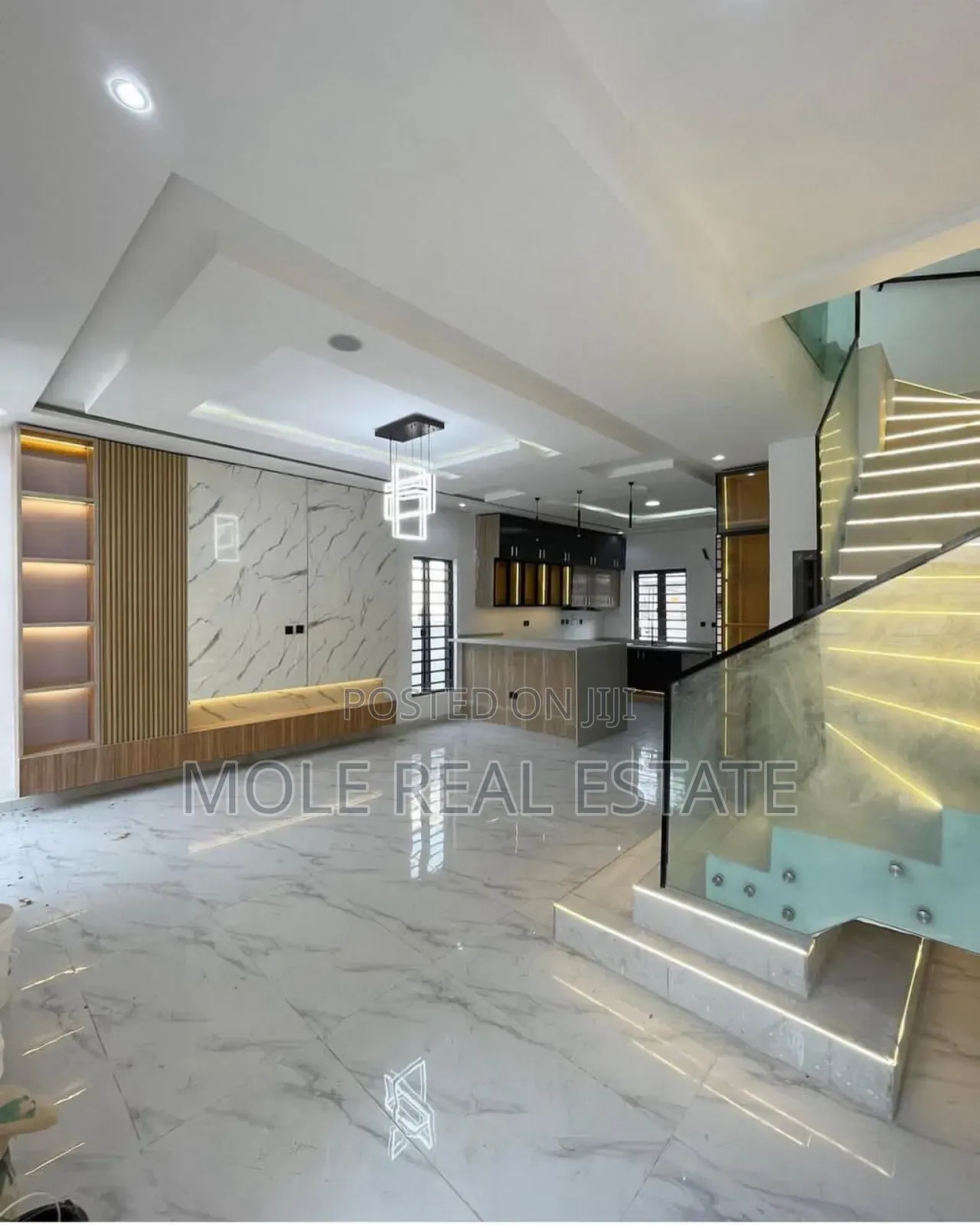 Furnished 4bdrm Duplex in Leki, Lekki for sale in Lekki