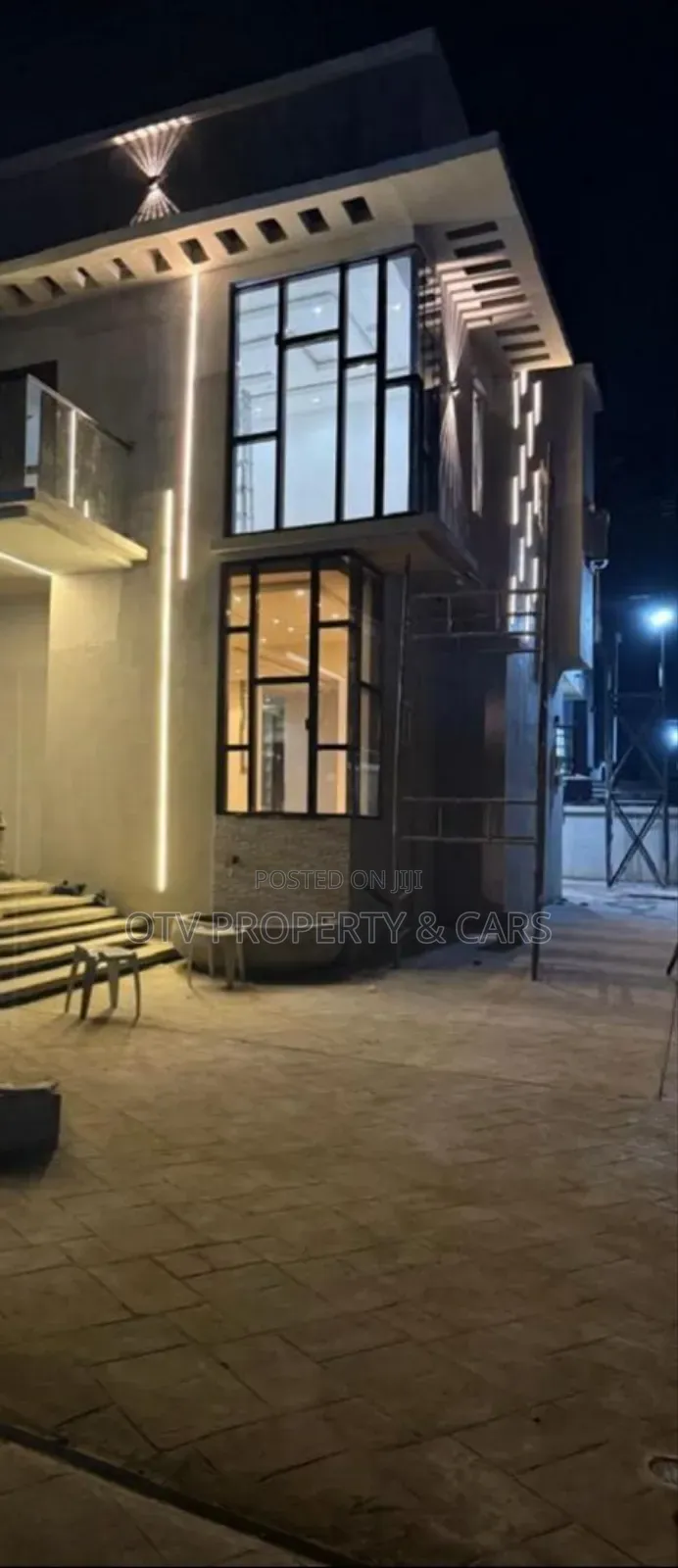 Furnished 4bdrm Duplex in Oluyole Estate for sale in Oluyole Estate
