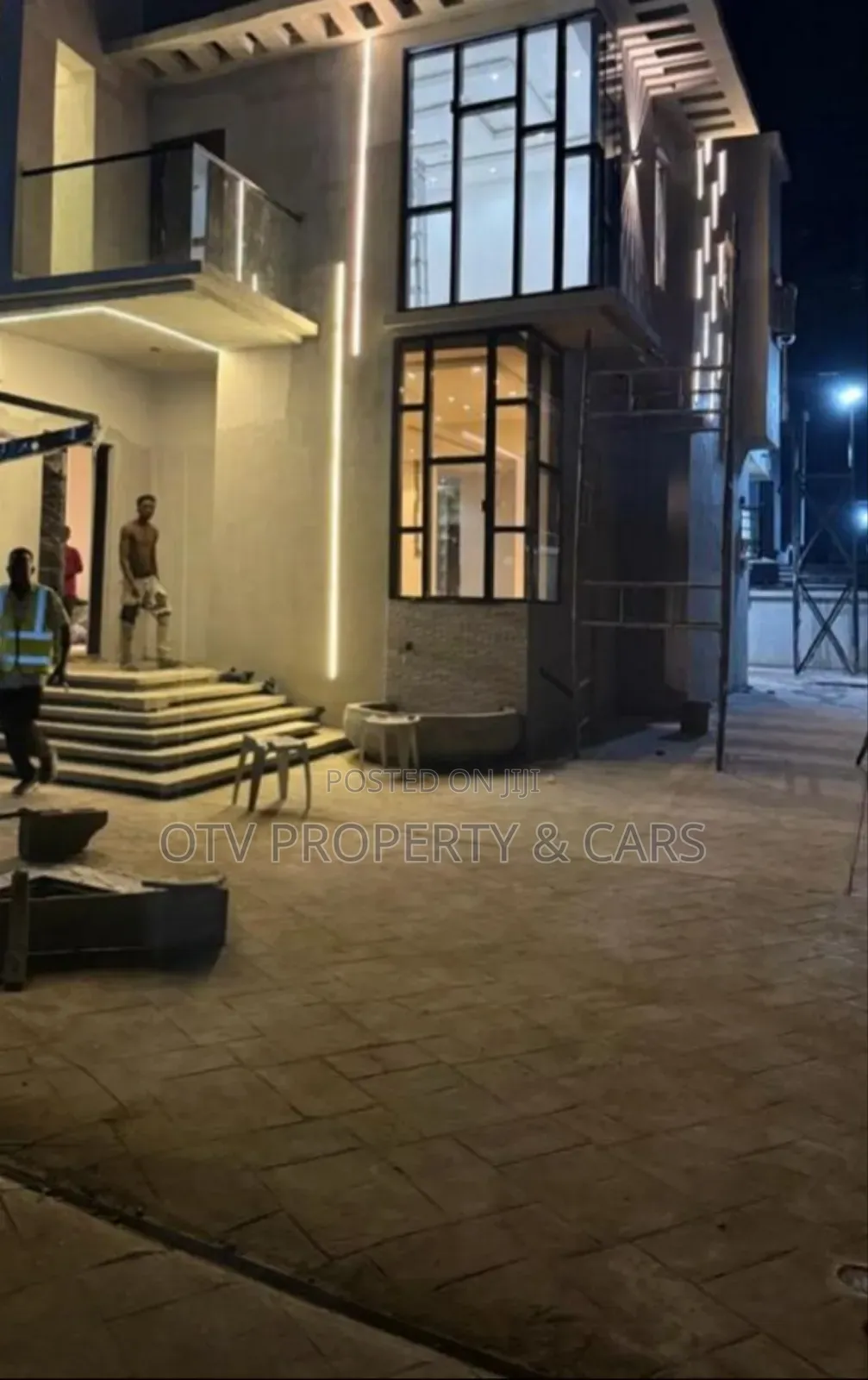 Furnished 4bdrm Duplex in Oluyole Estate for sale in Oluyole Estate