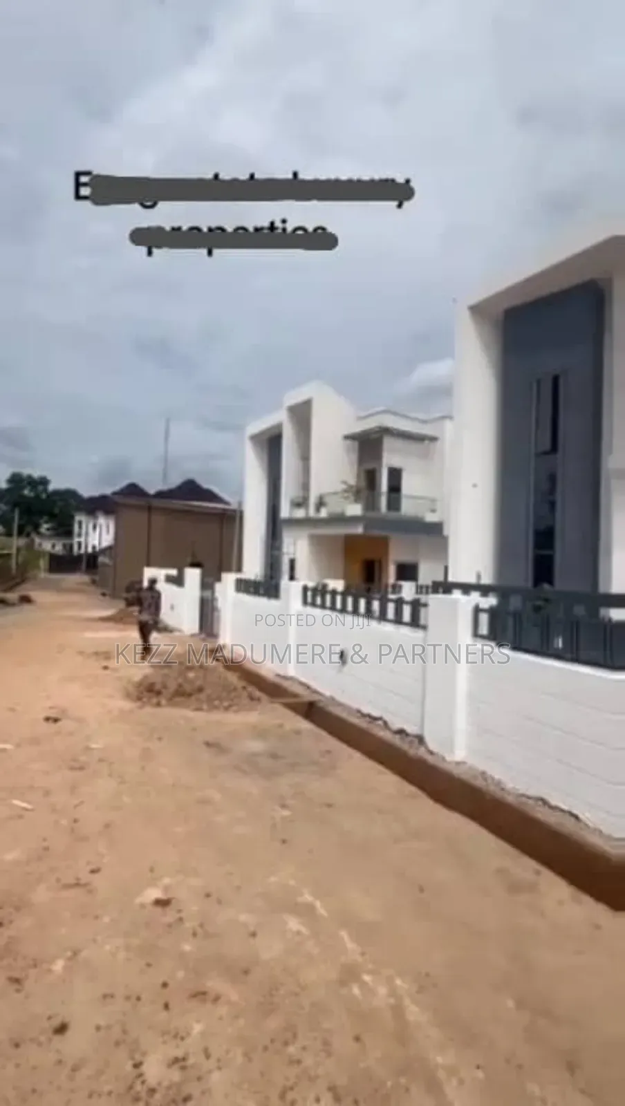 5bdrm Duplex in Independence Layout for sale in Enugu
