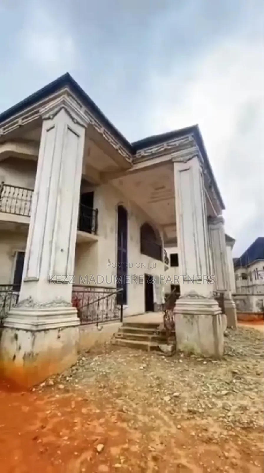 5bdrm Duplex in Hilltop Estate for sale in Owerri