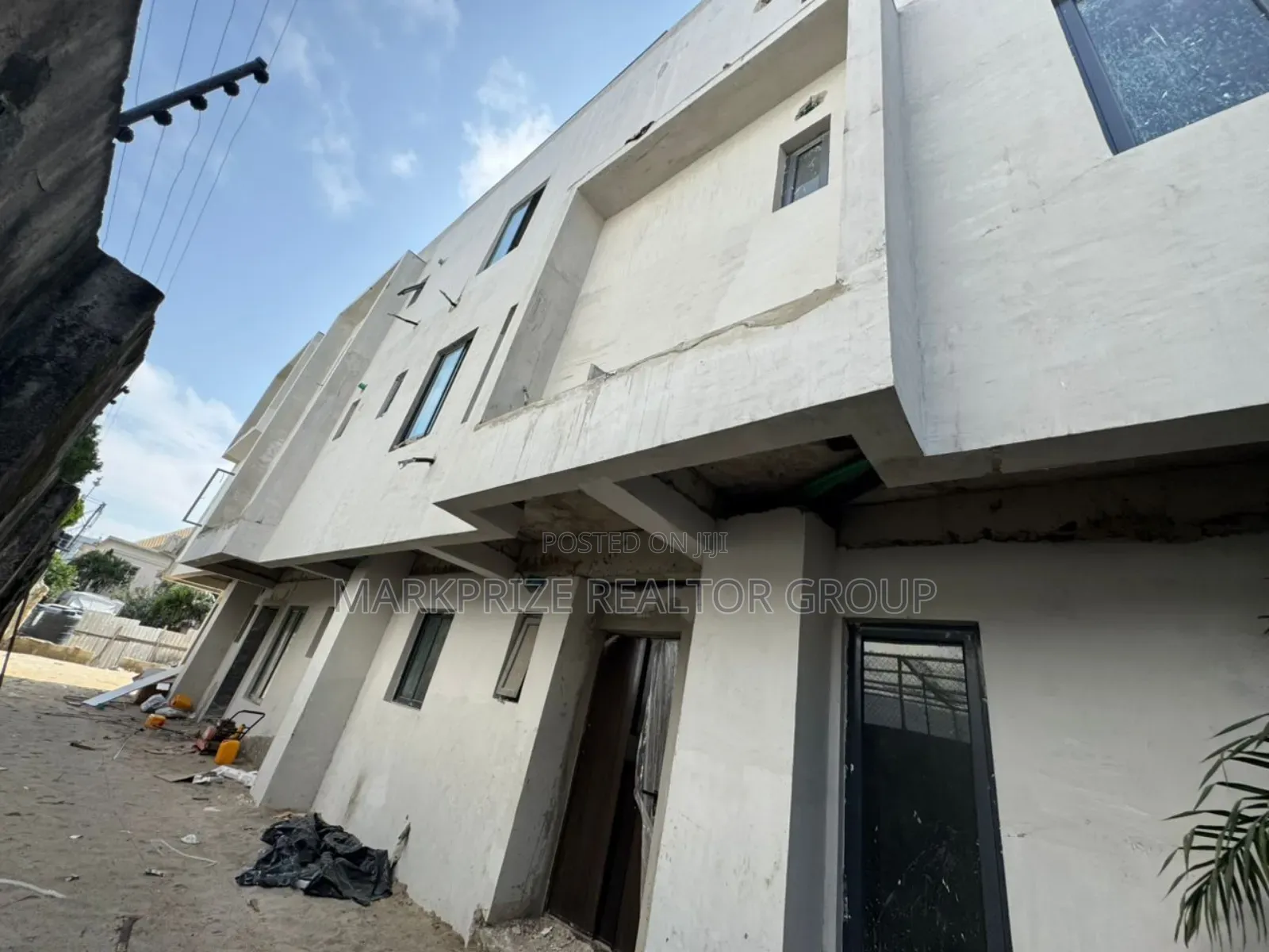 4bdrm Duplex in Banana Island Estate for sale in Banana Island