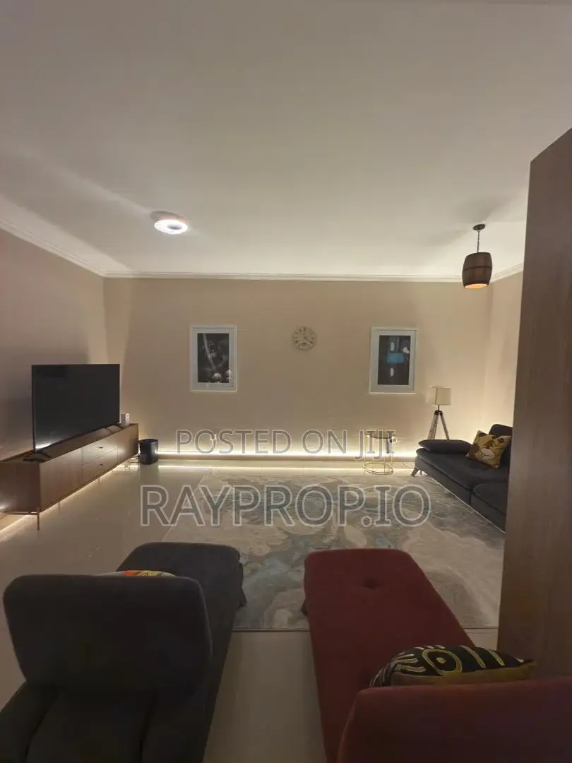 841648tf - 1 Bedroom Shortlet in Ikoyi in Falomo