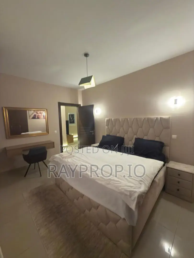 841648tf - 1 Bedroom Shortlet in Ikoyi in Falomo