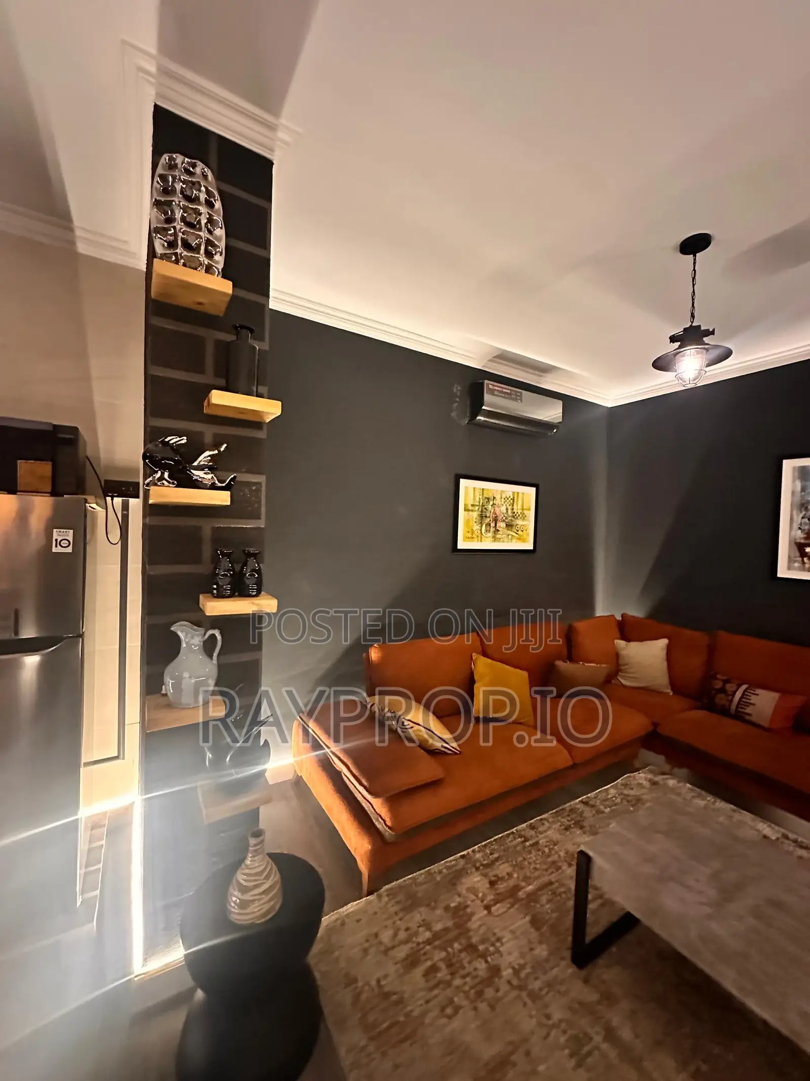 205339bk - Cozy 1 Bedroom Shortlet in Ikoyi in Falomo
