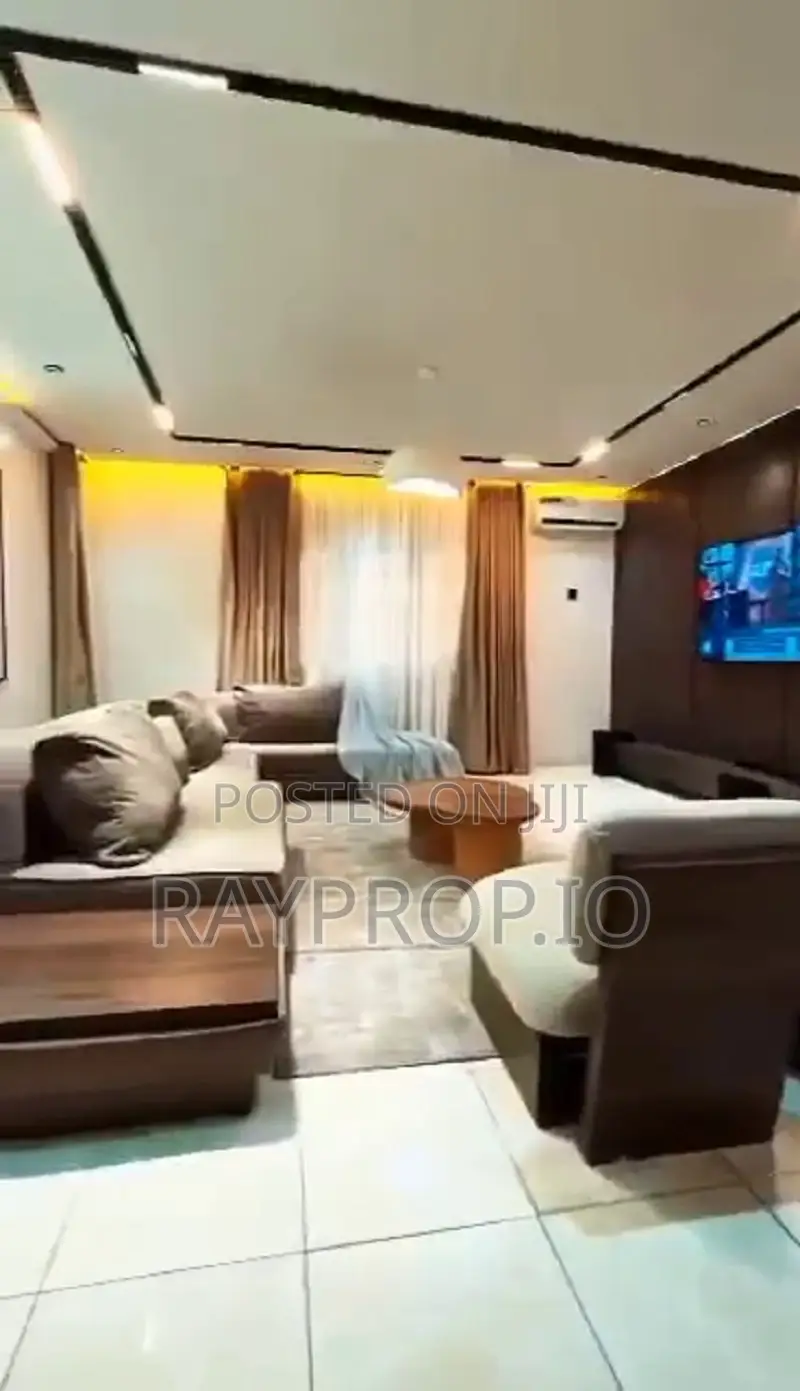 611373yb - Stylish 2 Bedroom Shortlet in Surulere in Abraham Adesanya